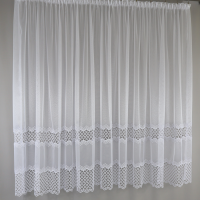 Firana biała z pasem gipiury 205 – Firany – zdjęcie 3