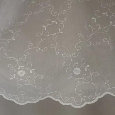 Tkanina firana haftowana z kantą 241 – Na metry – zdjęcie 3