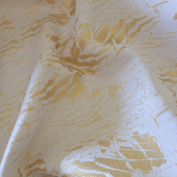 Tkanina obrusowa plamoodporna biało złota marmurek 203 – Na metry – zdjęcie 1