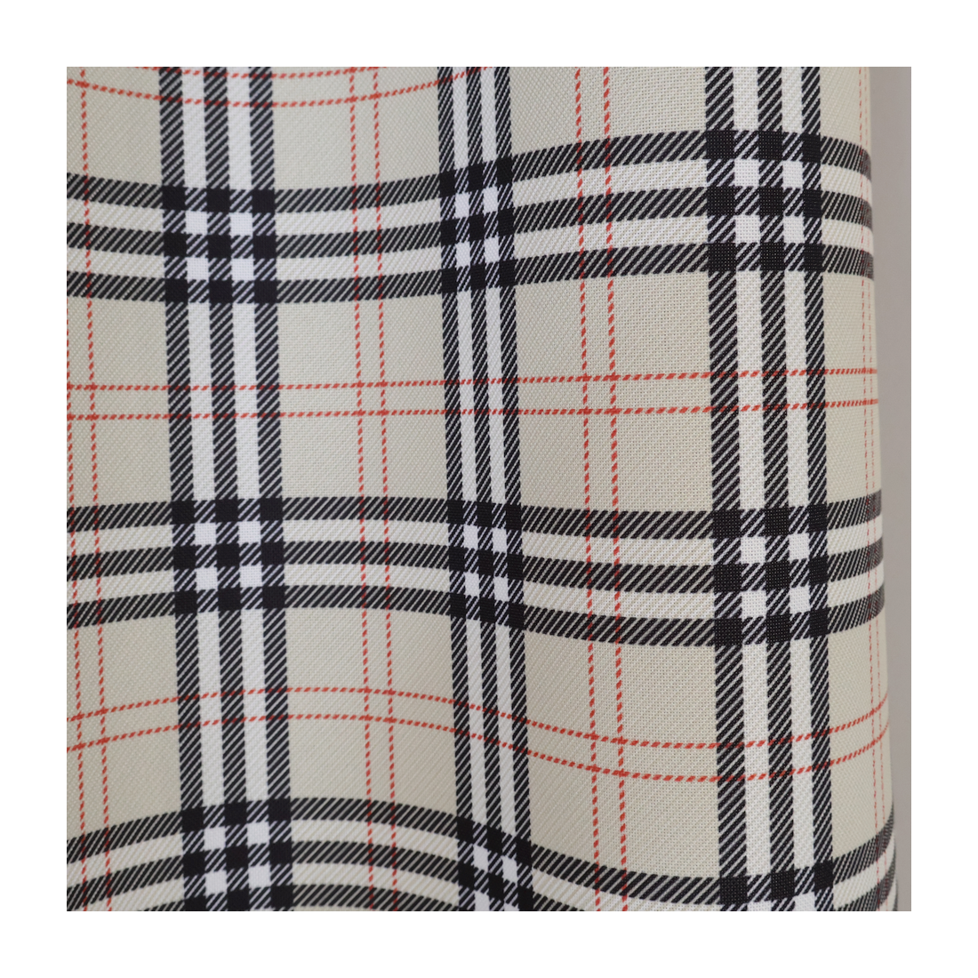 Beżowa zasłona w kratę angielską 260 – Zasłony – zdjęcie 1