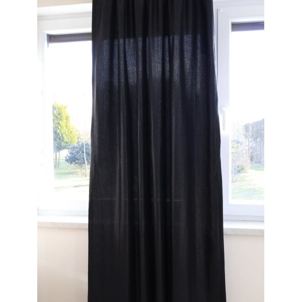 Elegancka czarna zasłona glamour z połyskiem 306 – Zasłony – zdjęcie 3