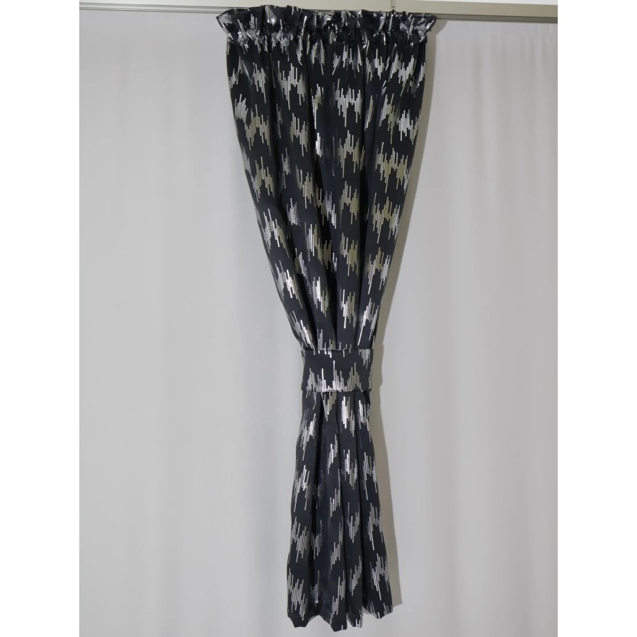 Zasłona czarno srebrna zaciemniająca cekiny 316 – Zasłony – zdjęcie 4