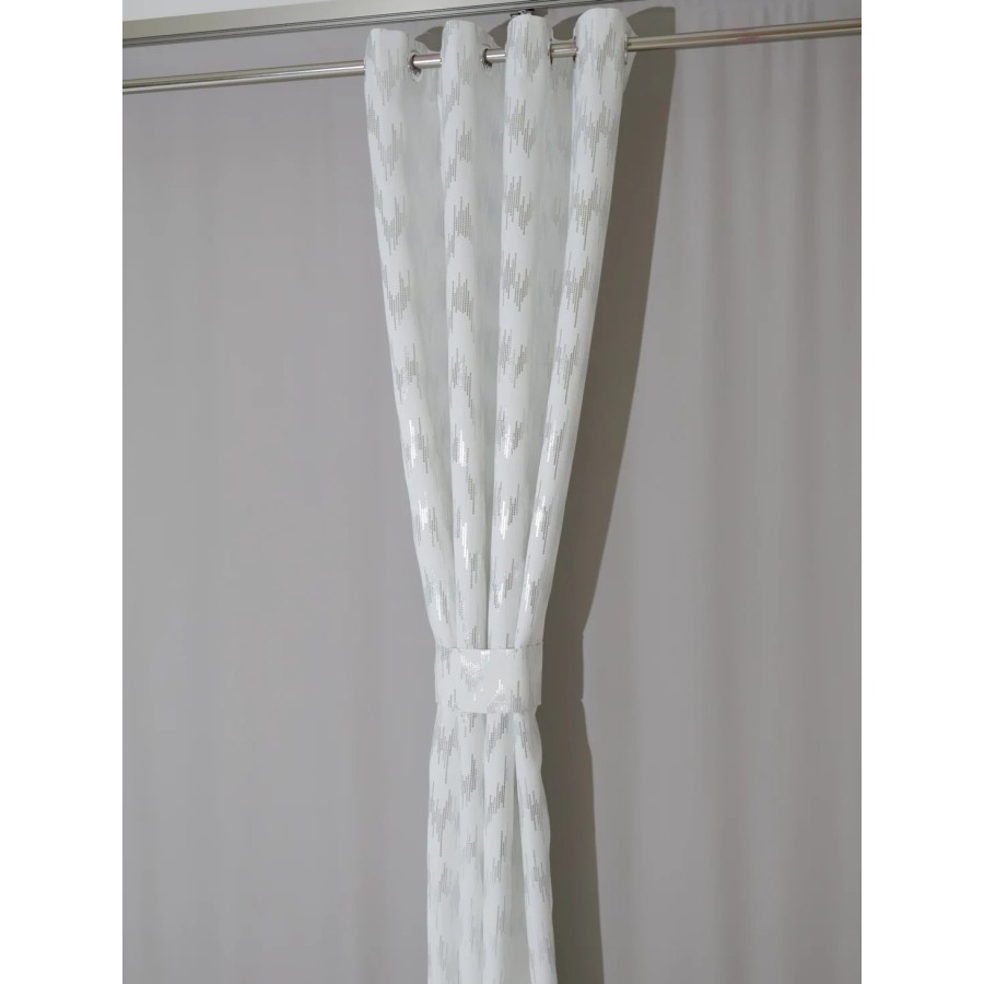 Zasłona biało srebrna zaciemniająca cekiny 320 – Zasłony – zdjęcie 3