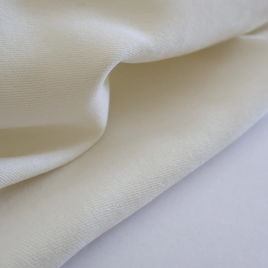 Zasłona kolor kremowy efekt zamszu 328 – Zasłony – zdjęcie 2