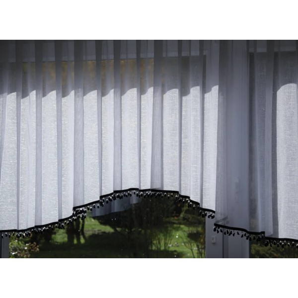 Firana z czarnymi koralikami surówka naturalny wygląd 342 – Firany – zdjęcie 3