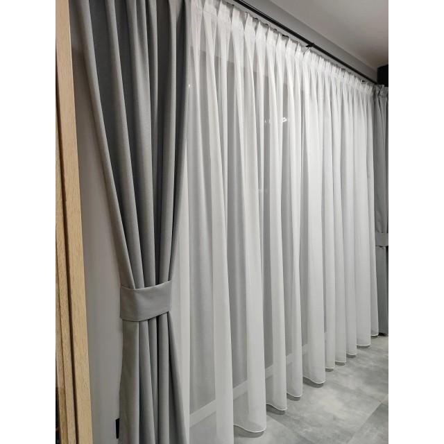 Szara zasłona z delikatnym połyskiem 347 – Zasłony – zdjęcie 4