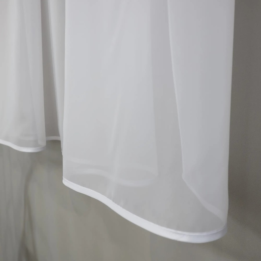 Prosta firana z białego woalu gipiura wzór kwiatowy 358 – Firany – zdjęcie 5