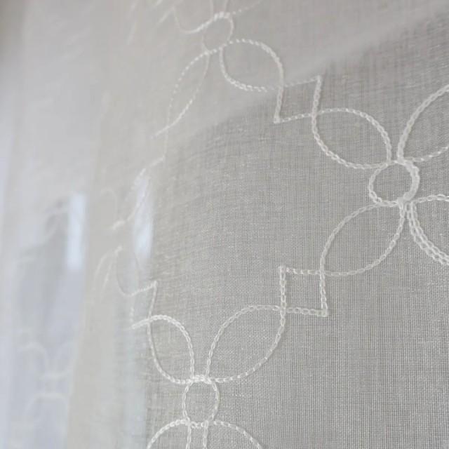 Firana z haftem geometrycznym – wzór marokański biały 368 – Firany – zdjęcie 5