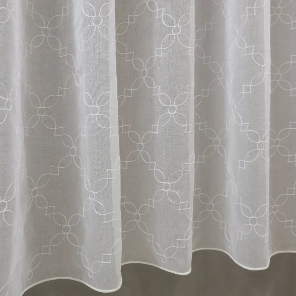 Firana z haftem geometrycznym – wzór marokański biały 368