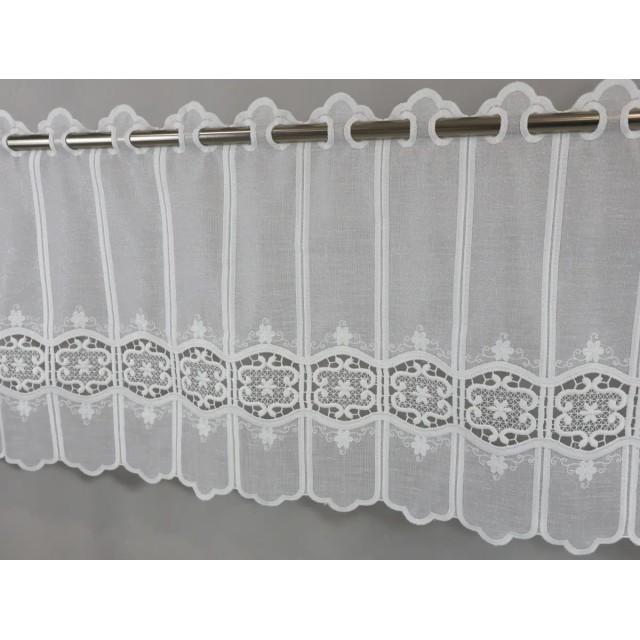 Zazdrostka kremowa z batystu z haftem i gipiurą 373 – Do kuchni – zdjęcie 2