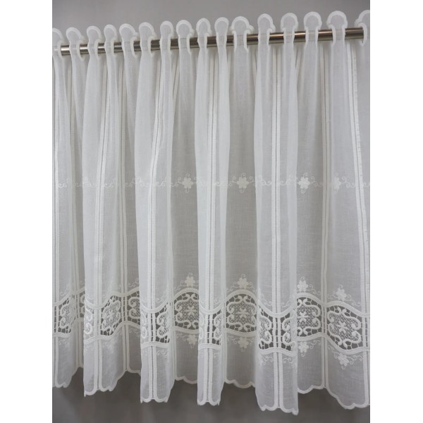 Zazdrostka kremowa z batystu z haftem i gipiurą 373 – Do kuchni – zdjęcie 5