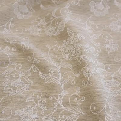 Zasłona beżowa z subtelnym wzorem roślinnym 376 – Zasłony – zdjęcie 2