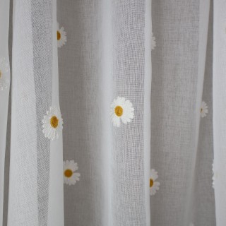 Firana z haftem biała stokrotki margaretki 389 – Firany – zdjęcie 1