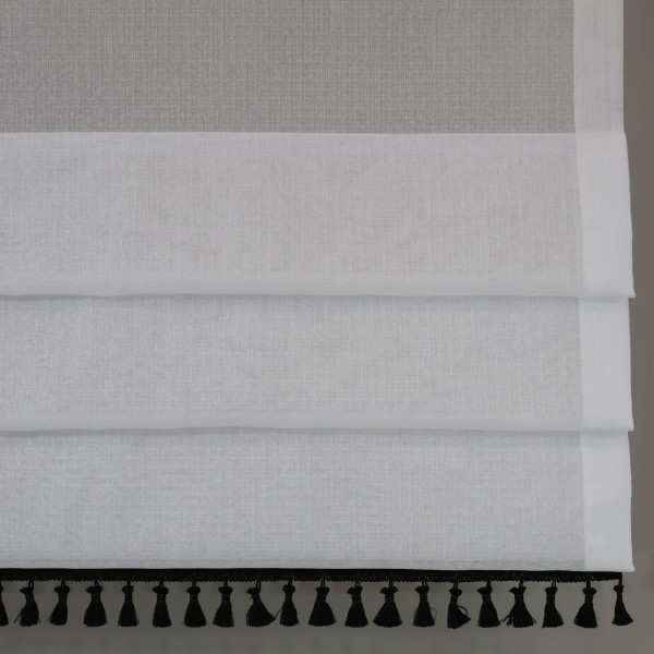 Firana panelowa ekran z czarnymi chwościkami 186