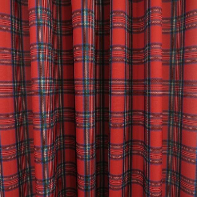 Czerwona zasłona w kratę szkocką 120 – Zasłony – zdjęcie 1