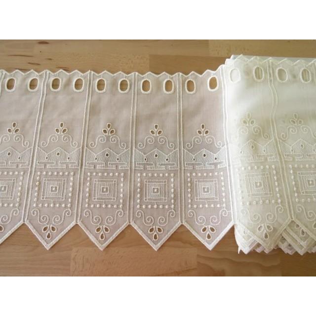 Firana zazdrostka haftowana kremowa etamina 148 – Do kuchni – zdjęcie 4